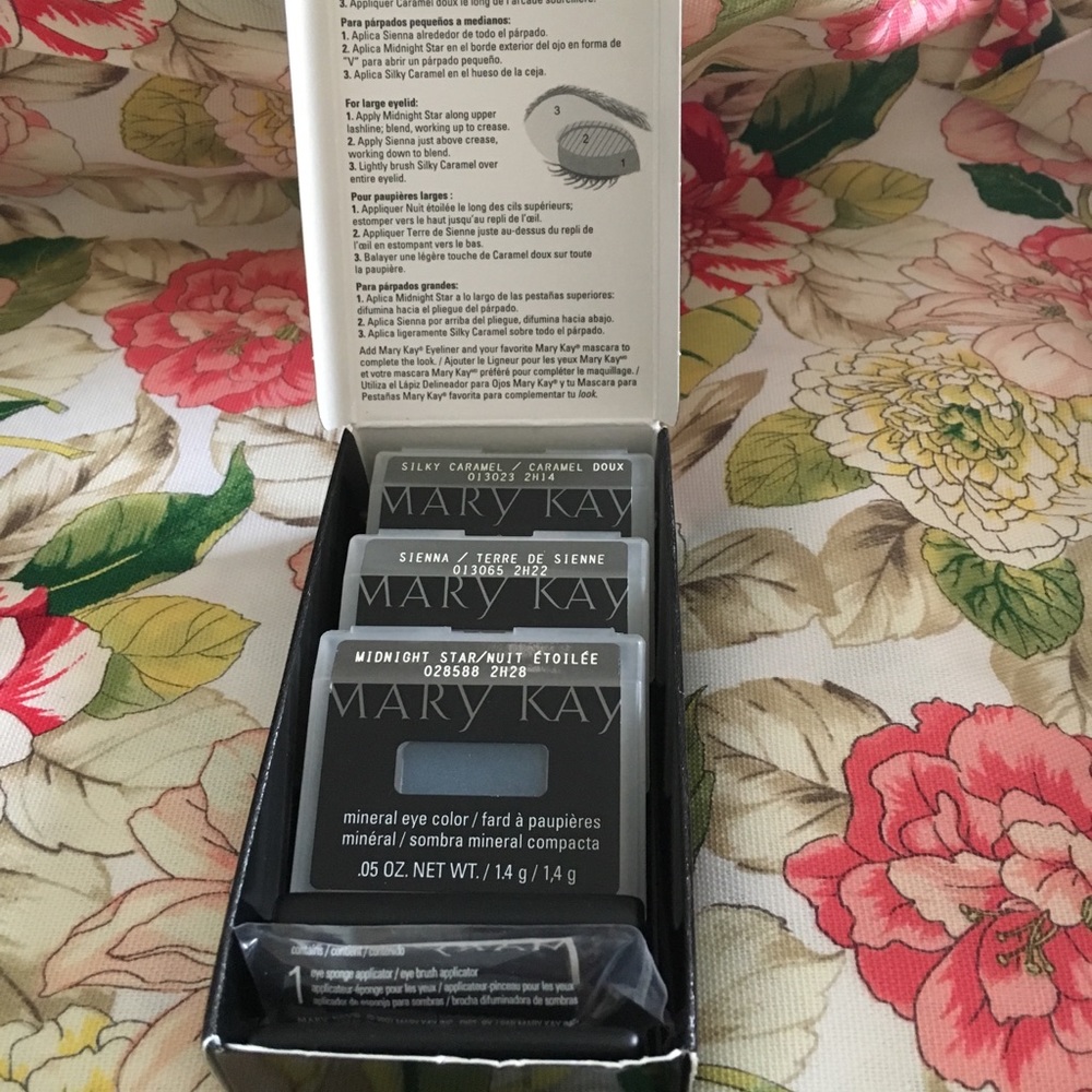 Mary Kay eye color bundles beautiful brown eyes